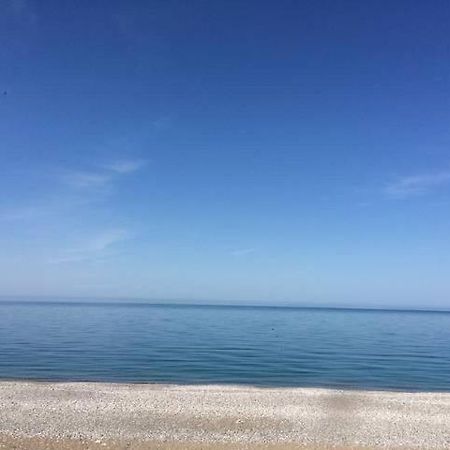Gostevoy Dom Samir Hotel Гагра Екстериор снимка